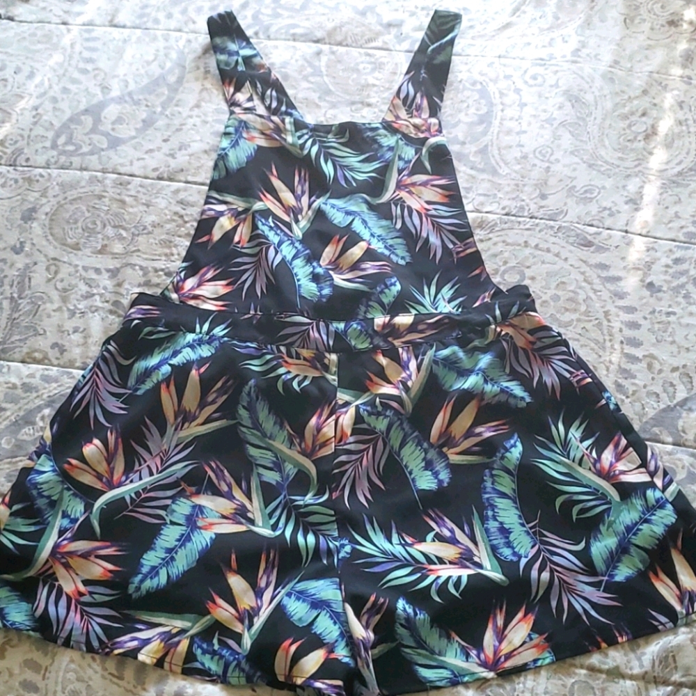 H&M Divided Paradise Tropical Overall Romper
